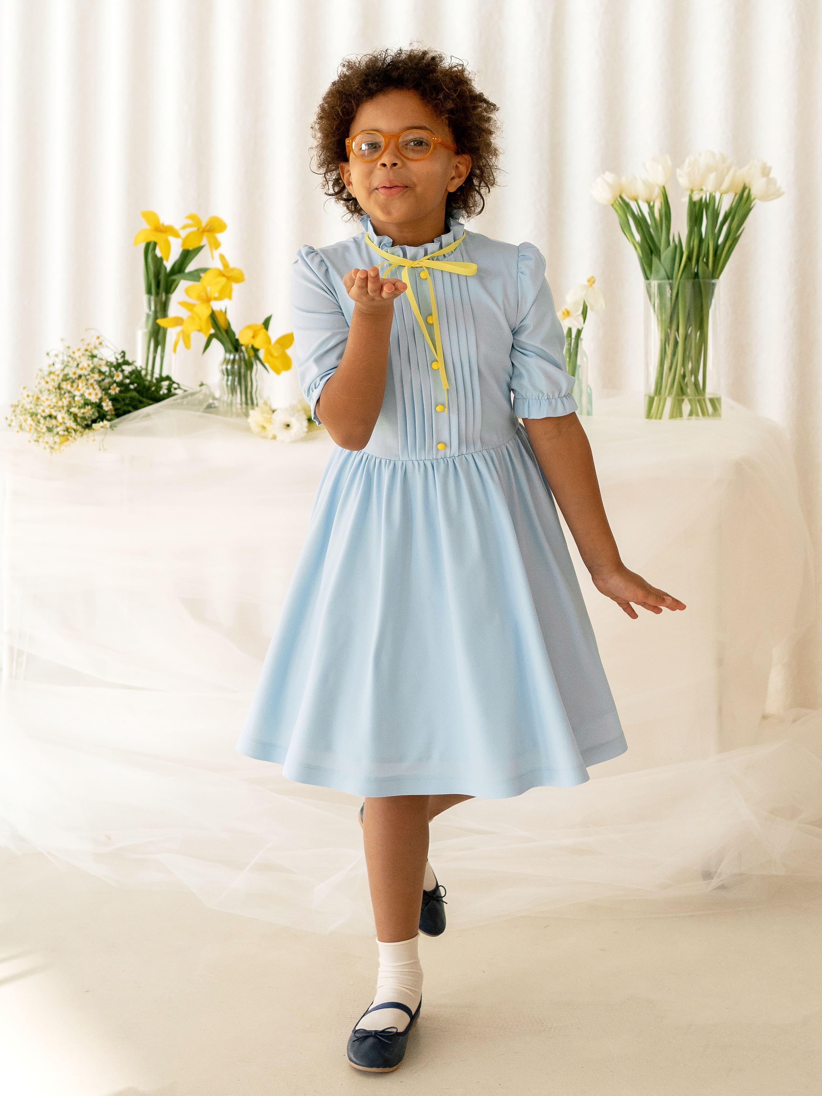 Платье со складками и лентой в цвет пуговиц в цвете: Голубой Ole! Twice