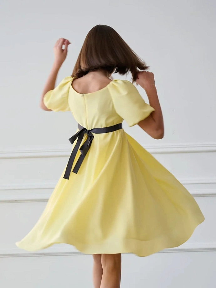Платье с драпировкой в романтичном стиле в цвете: Желтый Ole! Twice - фото 2