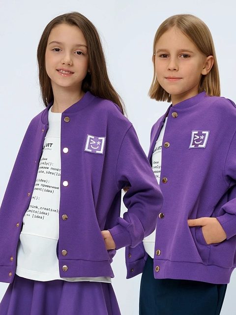 Бомбер из фактурного трикотажа